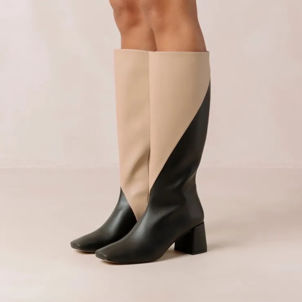 Alohas Knee High Boots Size 41